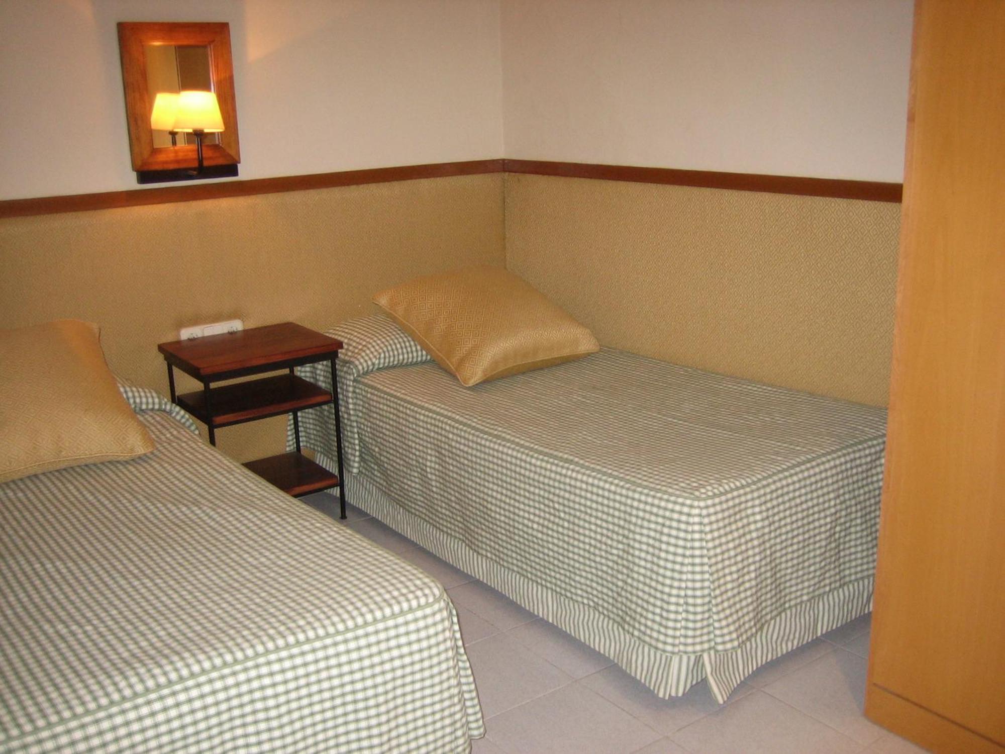 Appartement Sant Jordi Girona 97 *